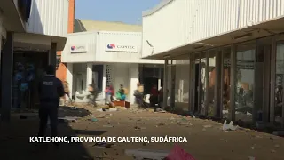 Sudáfrica: 6 muertos en disturbios por encarcelación de Zuma