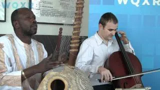 Café Concert: Ballaké Sissoko and Vincent Segal play "Ma-Ma FC"