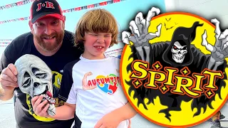 SPIRIT HALLOWEEN 2023 EVERYTHING MY AWESOME FANS GAVE ME AT FLAGSHIP GRAND OPENING MEET AND GREET !!