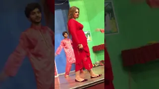 zara khan mujra 2021 latest