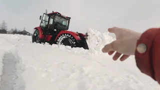 Обкатка трактора по снегу.  Трактор Кировец К 742МСт1.