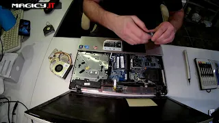 HP ProBook 4520s Disassembly - Fan Replacement