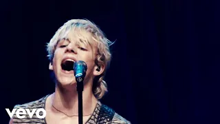 R5 - Counting Stars (Live In London) ft. The Vamps