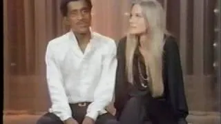 Sammy Davis Jr. hosts Hollywood Palace 3-15-69 (4 of 6)