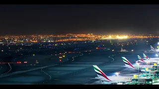 Landing to Dubai at evening