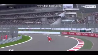 F1 2015 Russian GP- Marshall Nearly Hit By Vettel