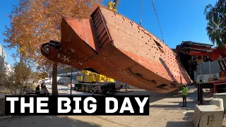 THE moment we ALL have been waiting for  🥳🤯😝  HULL TURNING of our Bering 75 Eps.25