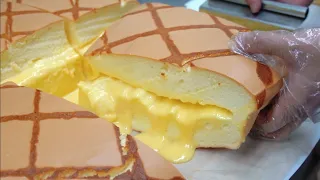 New Golden Lava Giant Castella, Taiwan Jiggly Cake / 巨大奶皇流沙蛋糕 - Taiwanese Street Food