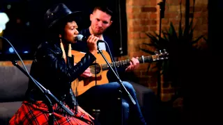 Run To You - Bryan Adams - Cover (Sharon Irving Live, 2015)