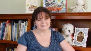 The Bookshelf - The Anzac Puppy read by Linda Millar