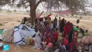 القتال في السودان: آلاف اللاجئين السودانيين يتدفقون على تشاد المجاورة