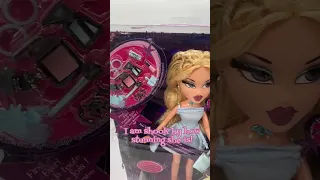 Unboxing Bratz Girls Nite Out 21st Birthday Edition Cloe