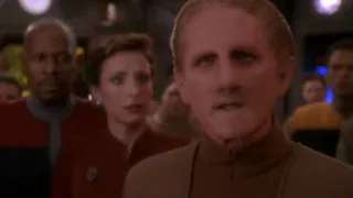 Star Trek DS9 : Odo learns of a new enemy