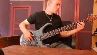 AqMe - Tout à un detail prés ( bass cover )