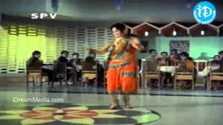 Bangaru Kalalu Movie Songs - Naalona Valapundi Song - ANR - Lakshmi - Waheeda Rehman