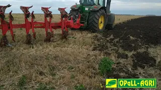 плуг OPaLL-AGRI ORION8 с трактором John Deere 8320R