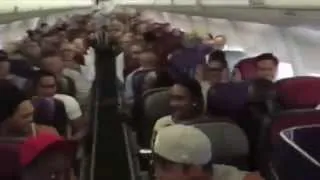 'The Lion King' Cast Serenades Plane Passengers