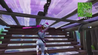 JE SUIS UN DIEU SUR FORTNITE 2 (PAS DE FLECHE ROUGE NI D'EXPLICATION)