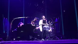 Muse - Dig Down (Acoustic Gospel Version) [Live from the Toyota Center, Houston, TX] 22 Feb. 2019