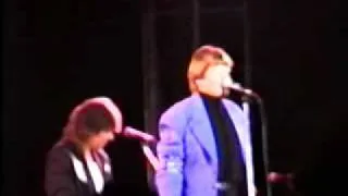 Peter Noone & Herman's Hermits - Silhouettes (Live, 1992)