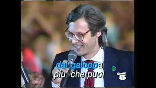 Vittorio Sgarbi ospite al Super karaoke di Fiorello (1994)