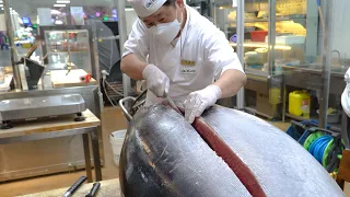 209kg Giant Tuna Cutting Show / 거대한 참치 해체 쇼 / 209公斤巨大鮪魚切割