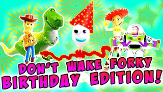 Toy Story 4 Forky's Birthday Party Decorating Game! W/ Woody, Jessie & Rex