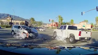 Pickup T-Boned After Running Red Light | Dashcam Stories 105