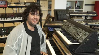 Mathew Jonson Presents His Synthesizer Favourites: Roland SH-5 (Electronic Beats TV)