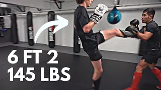 Sparring a SUPER TALL Pro Featherweight (Breakdown)