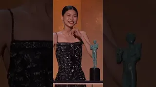 Jung Hoyeon wins female actor in drama series | SAG Awards