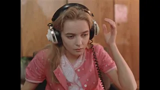 Natalya Dmitrievna Vavilova(Aleksandra) wears vintage headphones in Moscow Does Not Believe in Tears