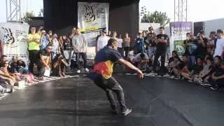 Finales Pura Calle 2014 - Bboy Neguin salida jurado