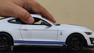 1.18 Diecast 2020 Mustang Shelby GT500 ! Unboxing a Metal Car !