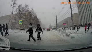 Задержания в Архангельске, площадь Ленина