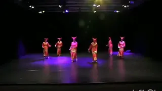 Tari Piring/ Plate dance