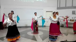 DANZA ANDINA "PASOS QUE DEJAN HUELLAS"