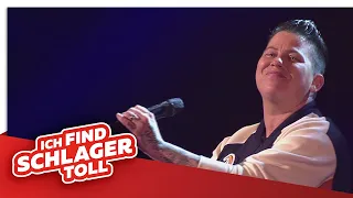 Kerstin Ott - Wegen Dir (Nachts wenn alles schläft) (Live - Schlagerbooom 2019)