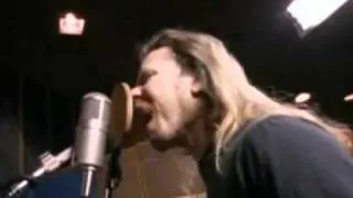 James Hetfield recording Enter Sandman