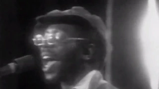 Curtis Mayfield - Freddie's Dead - 11/2/1972 - Hofstra University (Official)