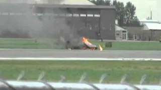 Fatal plane crash caught on camera at Kansas city Air show