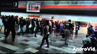 Discolocos metro chabacano Mex dic 2015