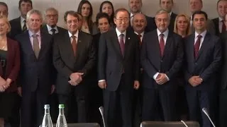 Ban meets Cyprus leaders in Geneva to push peace deal