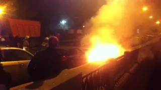 Сгорела машина на Петроградке
