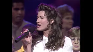 Amy Grant: "Children of the World" (25th Dove Awards)