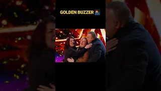 act Kyle Tomlinson proves David wrong Britain's Got Talent  심사위원의 골든버져를 누르게 한 노래실력 !