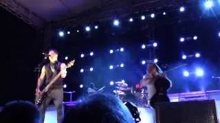 Skillet Live - Savior