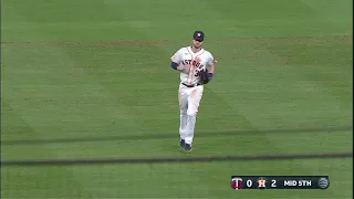 8/7/21 vs MIN 5th inning line out from Willians Astudillo