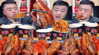 Mukbang ASMR Eating Pork And  Noodles