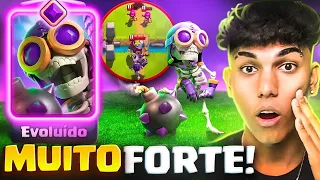 O QUÃO QUEBRADO É O NOVO BOMBARDEIRO EVOLÚIDO NO CLASH ROYALE?